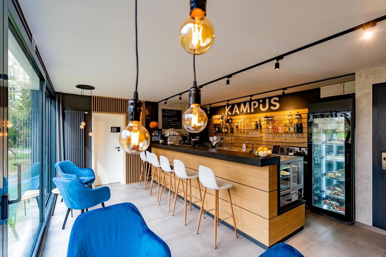 Apartments 4U: Kampus Upstairs Hradec Králové Eksteriør billede