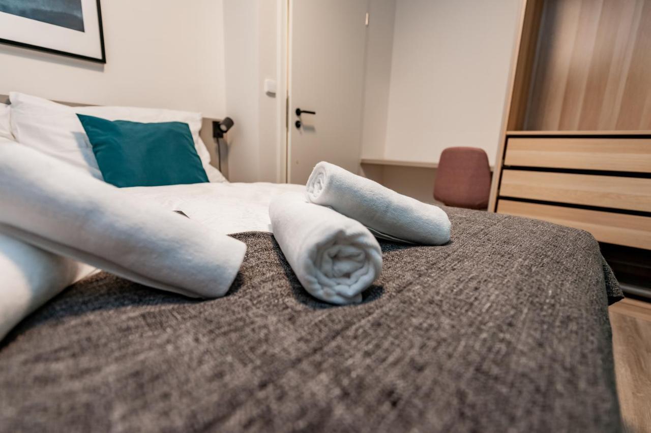 Apartments 4U: Kampus Upstairs Hradec Králové Eksteriør billede