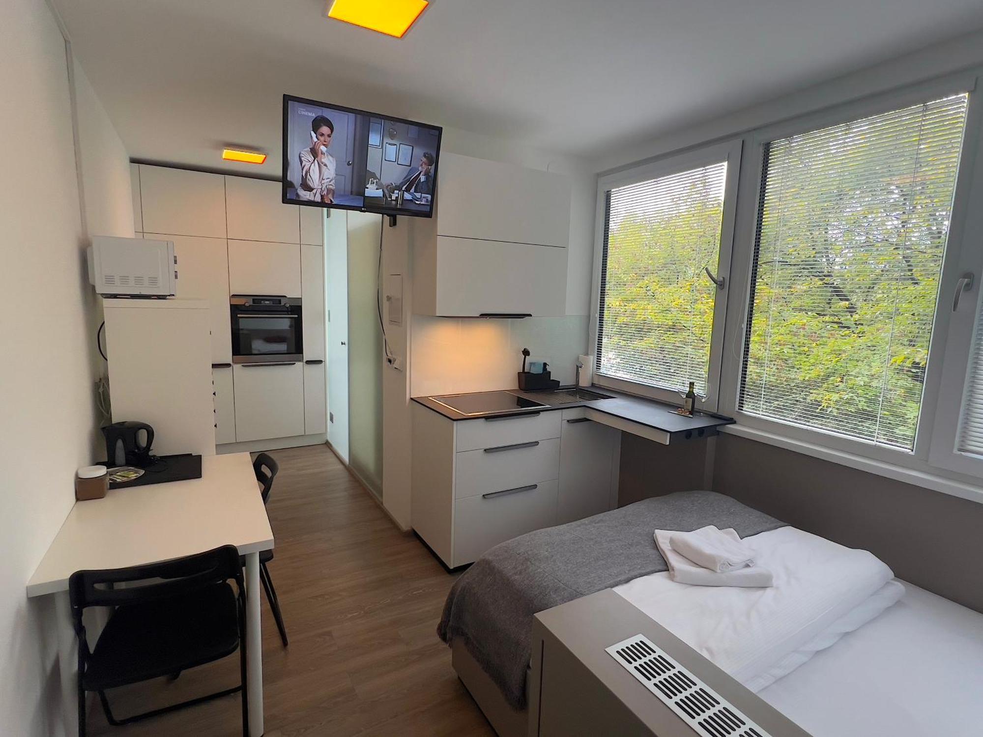 Apartments 4U: Kampus Upstairs Hradec Králové Eksteriør billede